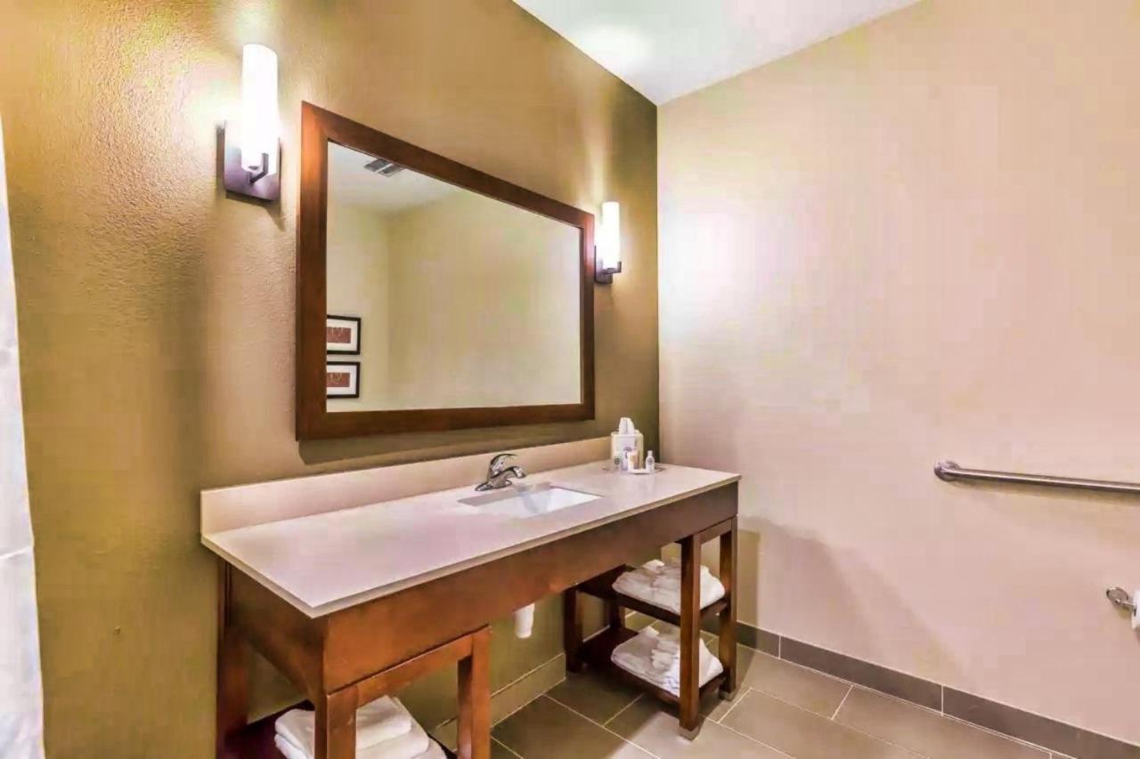 Comfort Suites Houston I45 North Aldine Extérieur photo