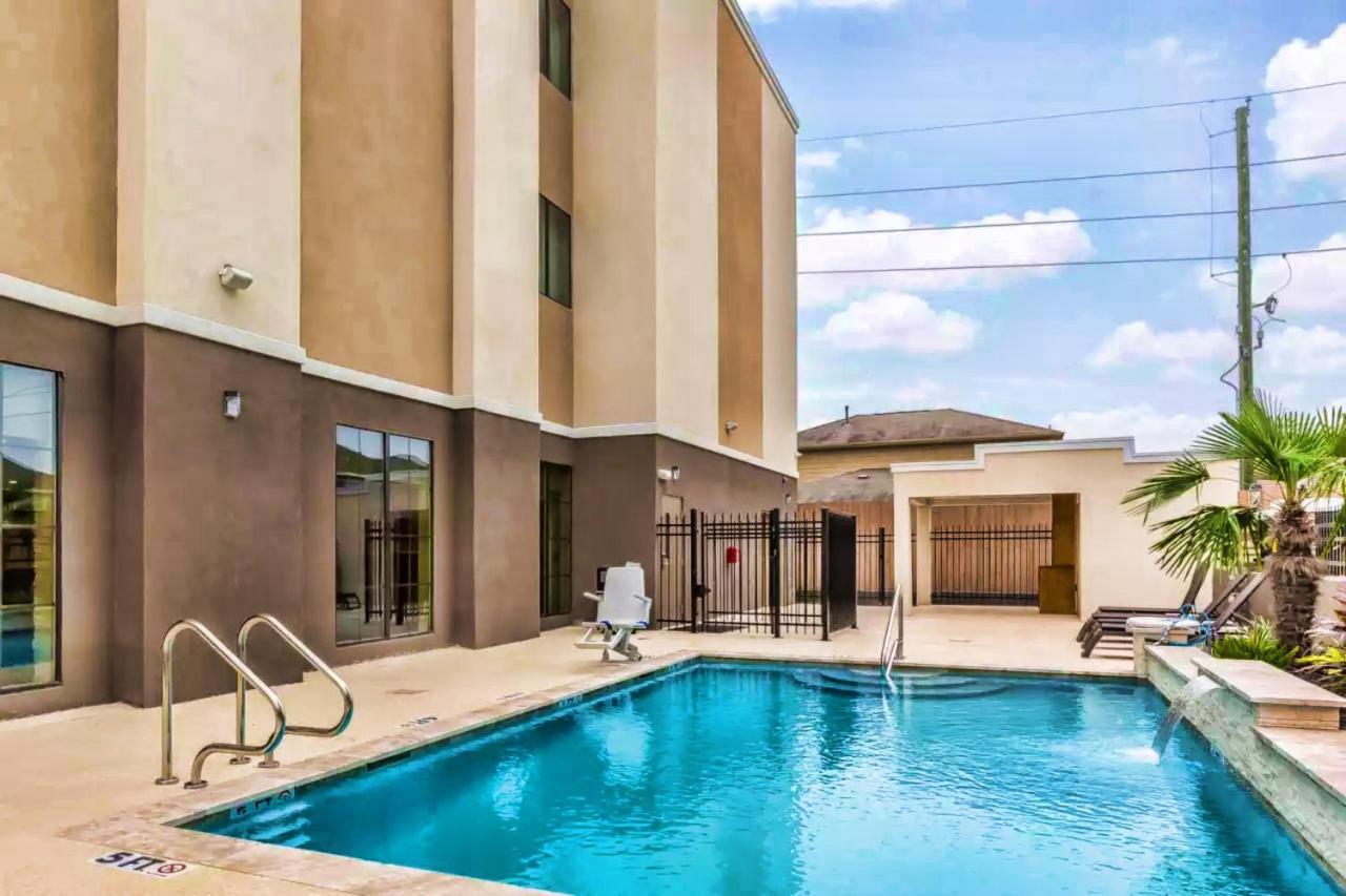 Comfort Suites Houston I45 North Aldine Extérieur photo